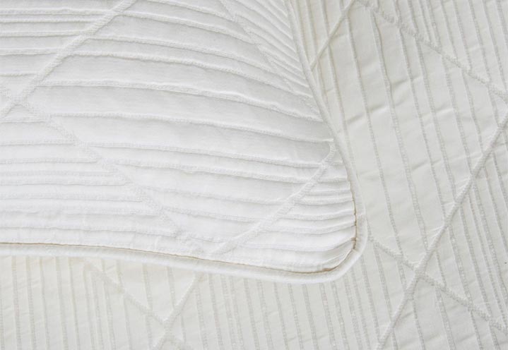 Decorative Pillows Outlet